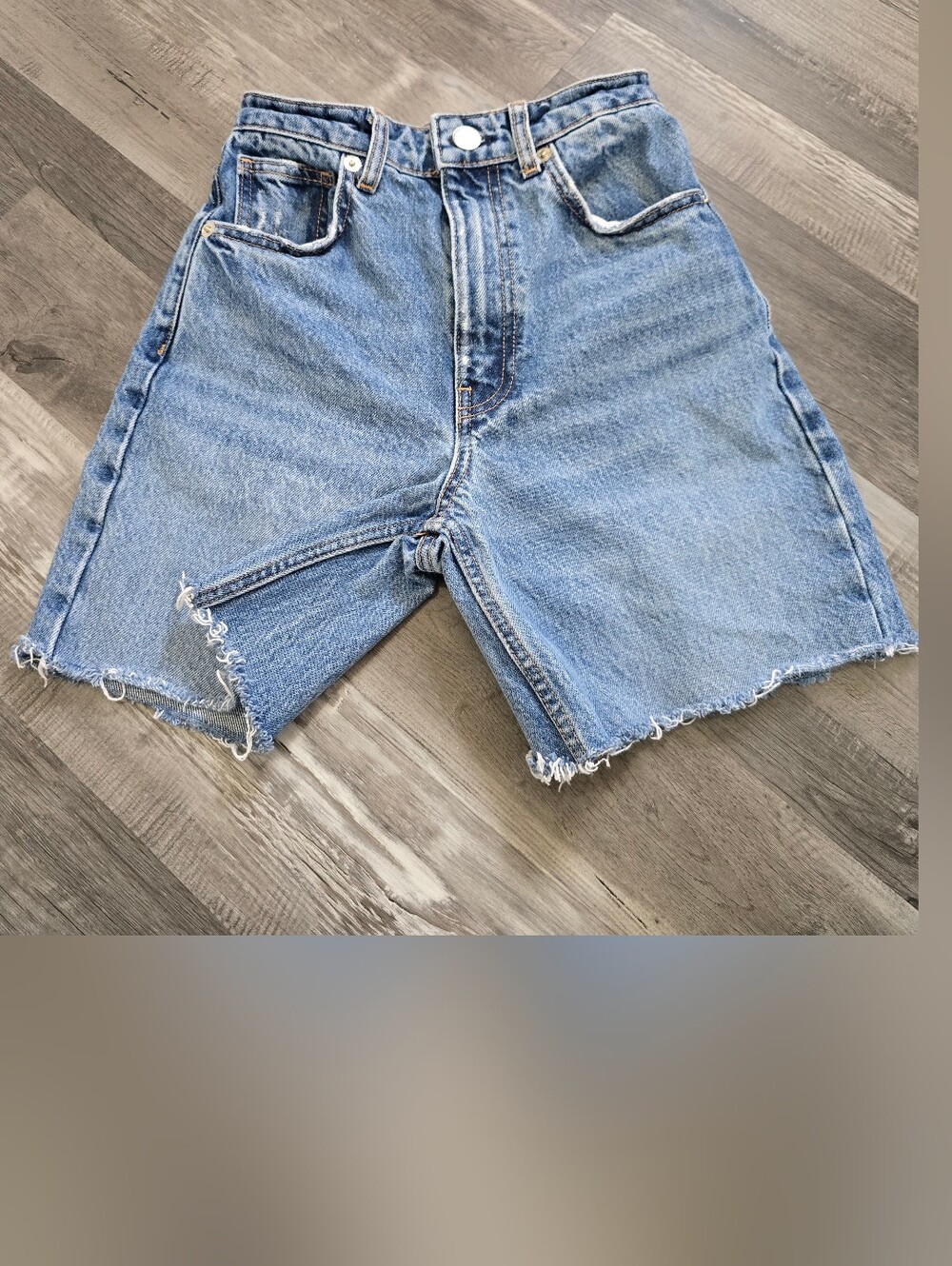 Zara denim jean shorts, 0